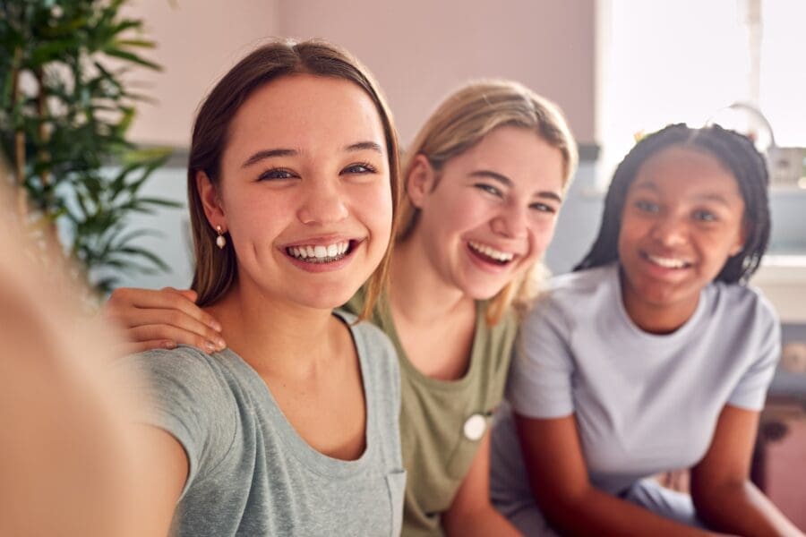 Group of smiling teen girls